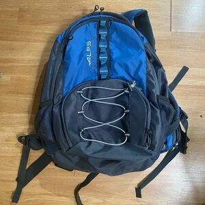 ALPS Mountaineering 45L Backpacking Backpack Lightweight 2.5 lbs.